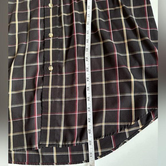 Roundtree & Yorke Mens L Button Up Shirt Brown Plaid Easy Care Cotton Blend - Picture 5 of 6